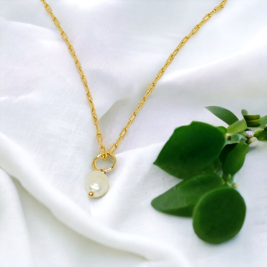 Gold filled freshwater pearl necklace