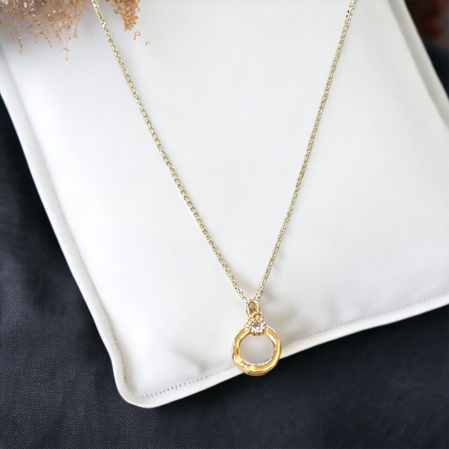 Gold filled open circle pendant necklace